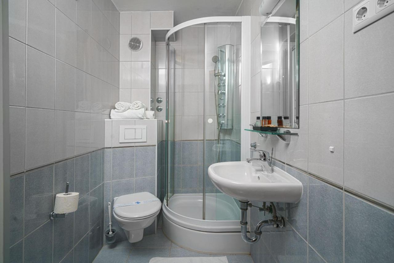 B&B Sidro Vodice Esterno foto